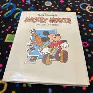 1986 MICKEY‎ MOUSE HIS LIFE AND TIMES BOOK